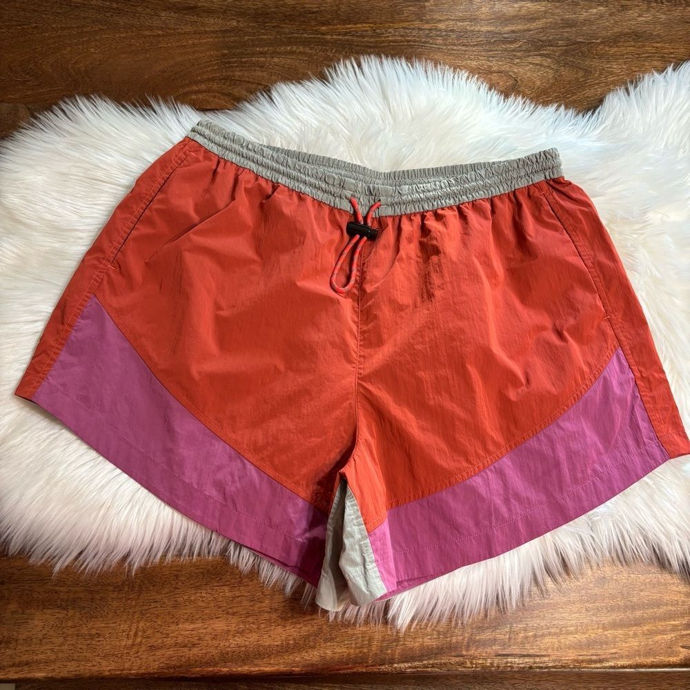 Lululemon Evergreen High-Rise Short 4.5" Size 12
